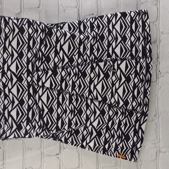 Lucy Active wear Athletic Tank Small Black White - Picture 6 of 10